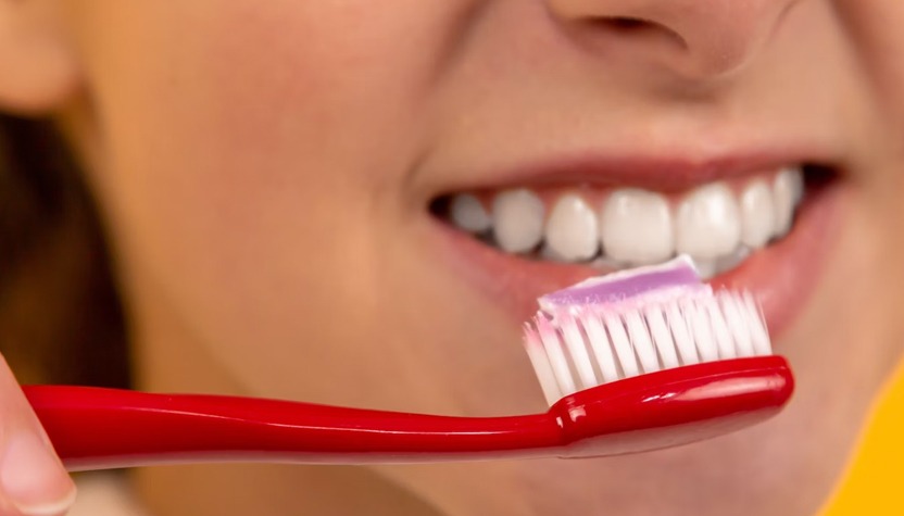 Seguro que estás limpiando bien tus dientes?